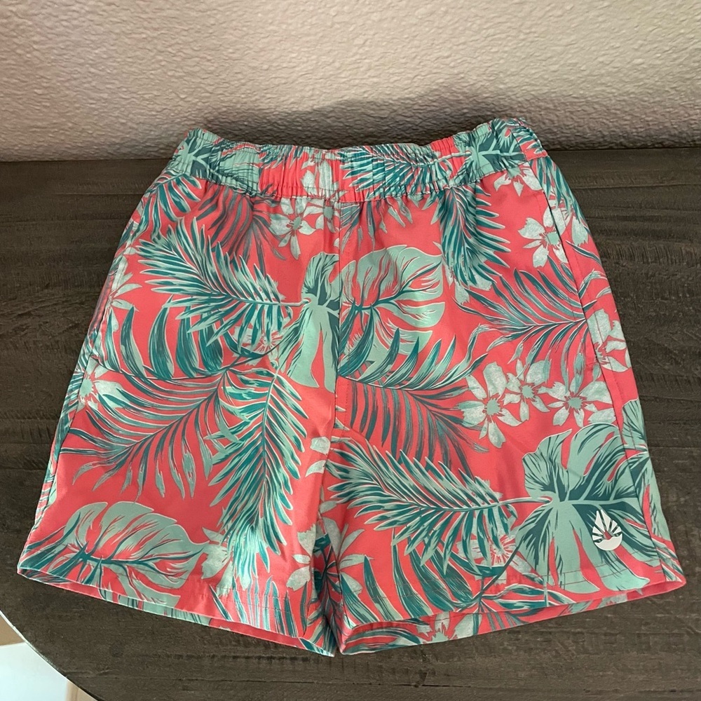 Tropical Leaf Print Swim trunks Shorts